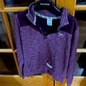 Pre-Owned Victoria Secret, Women Sweatshirt, size medium in Burgundy.